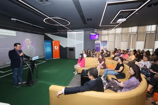 Cloudline Studio speaking at a PIKOM industry event